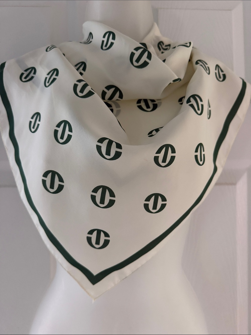 Vintage 1970s RPSLMC Square Scarf - Rush Presbyterian St. Luke's Medical Center